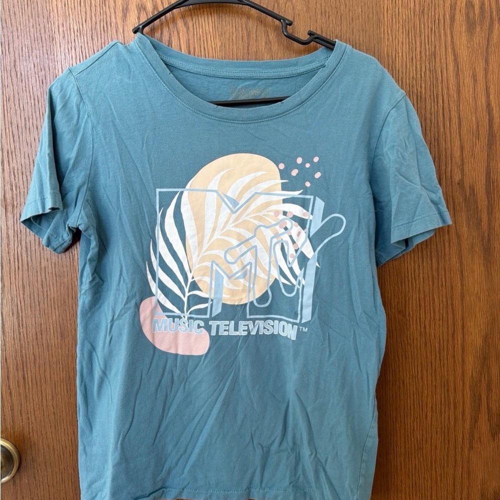 Women’s Graphic Tee - Blue